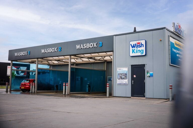WashKing Medemblik - Wasboxen en rollover